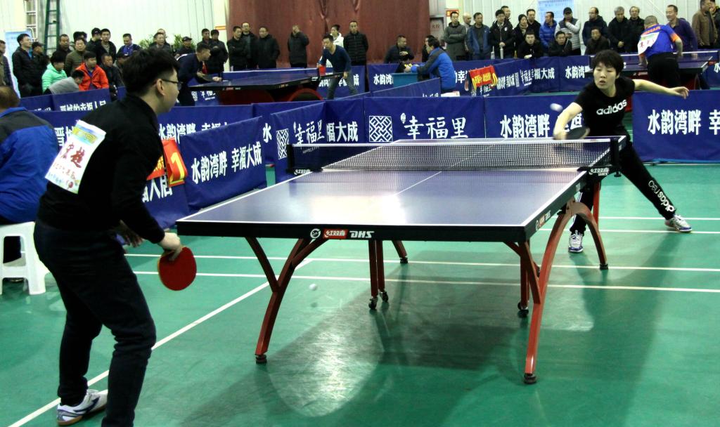 与球员之间 与球员之间